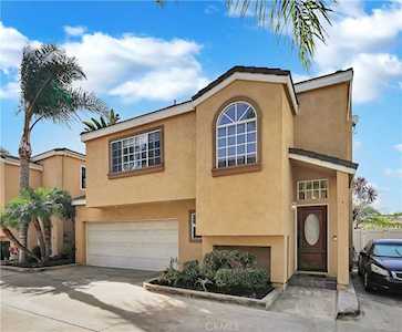 2525 Orange Ave Costa Mesa, CA 92627