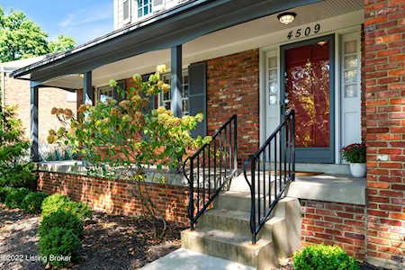 4509 Deepwood Dr Louisville, KY 40241