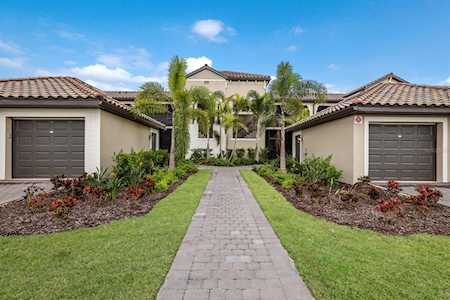 5721 Palmer CIRCLE #105 Lakewood Ranch, FL 34211