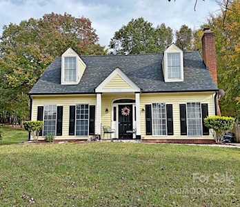 11112 Bridgehampton Dr Charlotte, NC 28262
