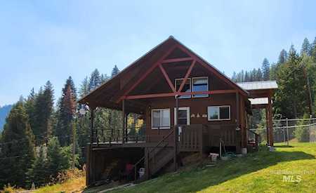 4 King Hill Lane Smiths Ferry, ID 83611