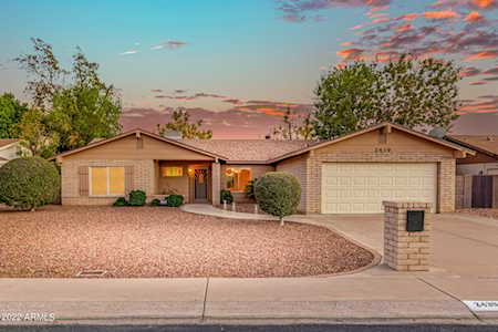 2439 W Hearn Rd Phoenix, AZ 85023