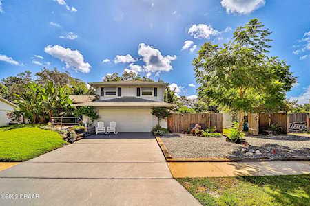 41 Woodlake Drive Port Orange, FL 32129