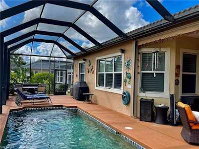 24965 Fairwinds Ln Bonita Springs, FL 34135