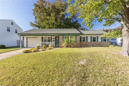 417 Chisholm Dr Virginia Beach, VA 23452