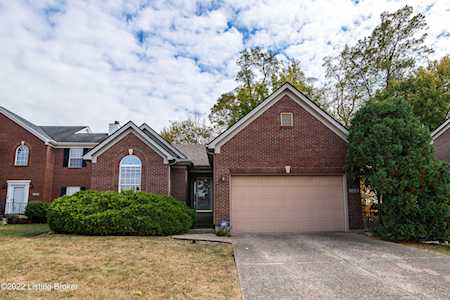 11218 Coventry Greens Dr Louisville, KY 40241