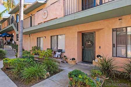 552 Canyon Dr #10 Oceanside, CA 92054