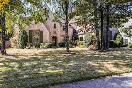 10307 Shea Woods Dr Collierville, TN 38017