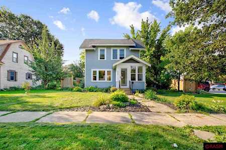 506 NE 3rd Ave Waseca, MN 56093