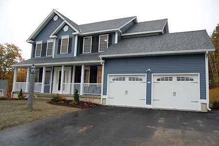 60 Colleen Circle #79 Hooksett, NH 03106