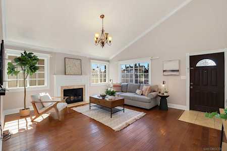 11137 Sagittarius Rd San Diego, CA 92126