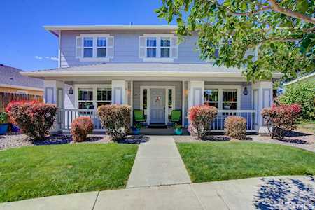 1398 Pin Oak Dr Gardnerville, NV 89410-7309