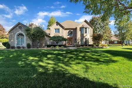 14831 Brompton Shelby Twp, MI 48315