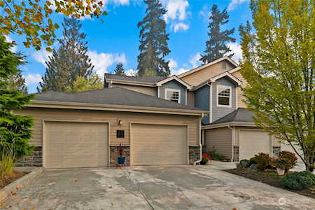 4313 Issaquah Pine Lake Rd SE #212 Sammamish, WA 98075