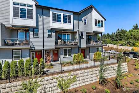 18829 67th Dr NE #1 Kenmore, WA 98028