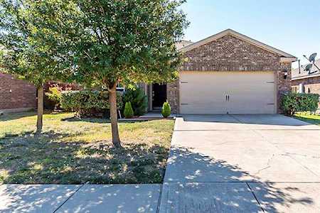 2116 Cone Flower Drive Forney, TX 75126