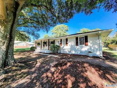 31 Mcentire Lane Decatur, AL 35603