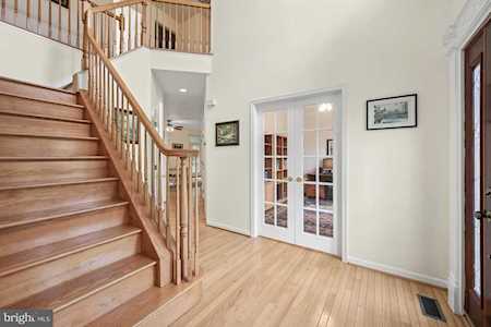 705 Stevenson Ln Towson, MD 21286