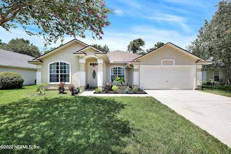 313 N Elverton PL St Johns, FL 32259