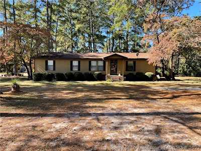 166 Bud Currie Rd Raeford, NC 28376