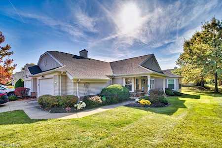 66 Community Dr Avon Lake, OH 44012