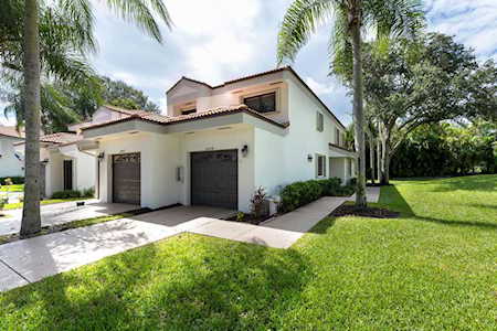 2408 Aspen Way #2408 Boynton Beach, FL 33436