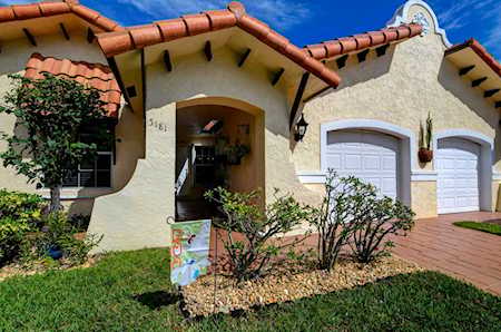 5181 Casa Real Drive #. Delray Beach, FL 33484