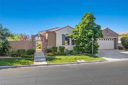 10435 Garden Rose Dr Las Vegas, NV 89135