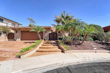 5329 Calle Vista San Diego, CA 92109