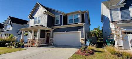 1409 Waltham Ln Newport News, VA 23608