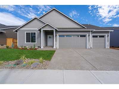 4287 E Willakenzie ST Newberg, OR 97132