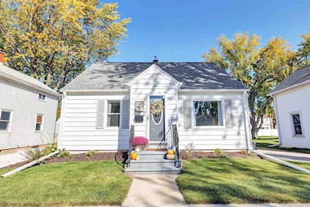 720 Oak St De Pere, WI 54115