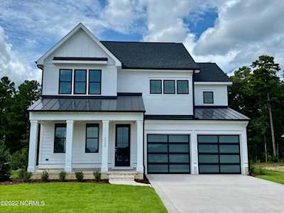 8245 Winding Creek Circle Wilmington, NC 28411
