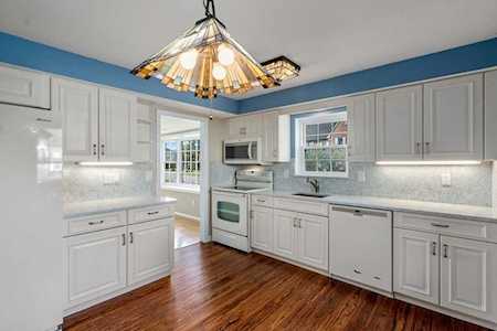 5 Claire Dr #5 Stoughton, MA 02072