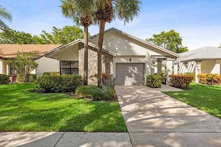 4888 Boxwood Circle Boynton Beach, FL 33436
