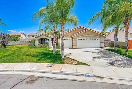 35778 Glissant Dr Winchester, CA 92596