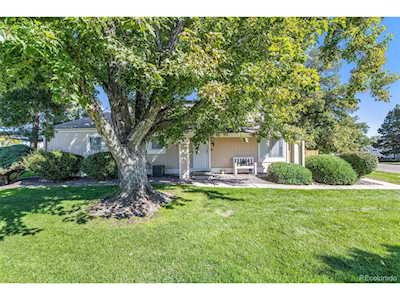 8798 Chase Dr Arvada, CO 80003
