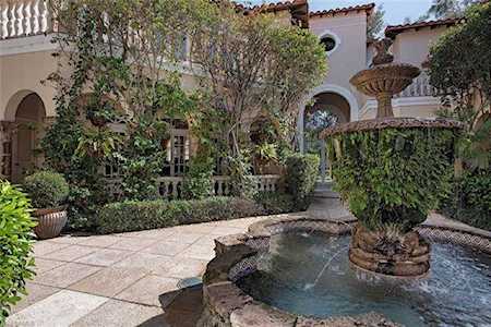350 S 3rd Ave #2B Naples, FL 34102
