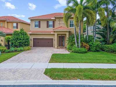 10657 Willow Oak Court Wellington, FL 33414