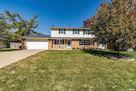 907 W Kensington Dr Peoria, IL 61614