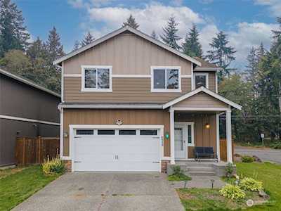 6989 Rocklin Ave NE Bremerton, WA 98311
