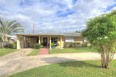 741 NE 8th St Pompano Beach, FL 33060