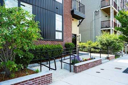 266 Beacon Street #2 Somerville, MA 02143
