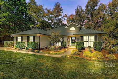 1411 Pine Needle Ln Mooresville, NC 28115