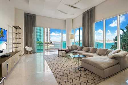 900 Brickell Key Blvd #403 Miami, FL 33131