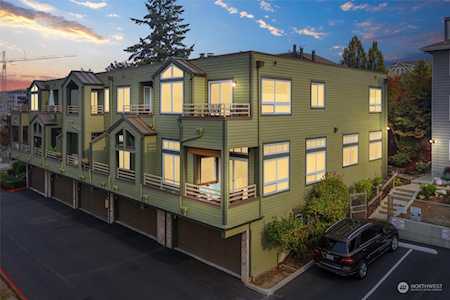 335 2nd Ave S #115 Kirkland, WA 98033