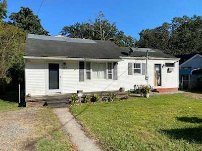 5614 Flanders Avenue North Charleston, SC 29406