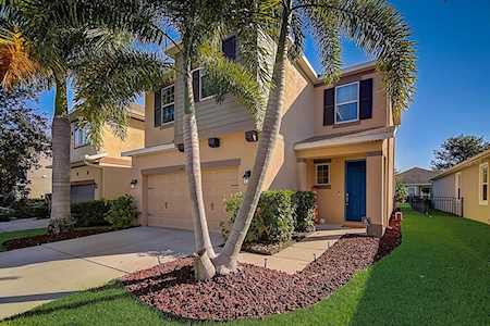 6913 Old Benton Dr Apollo Beach, FL 33572