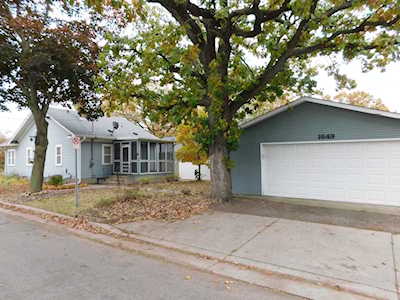1649 Dale Street N Saint Paul, MN 55117