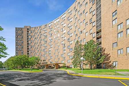 1181 Edgcumbe Road #304 Saint Paul, MN 55105